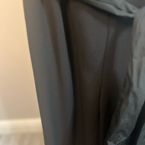 Lauren Ralph Lauren Velvet-Crepe
Sleeveless Jumpsuit 18 Black - Picture 12 of 16